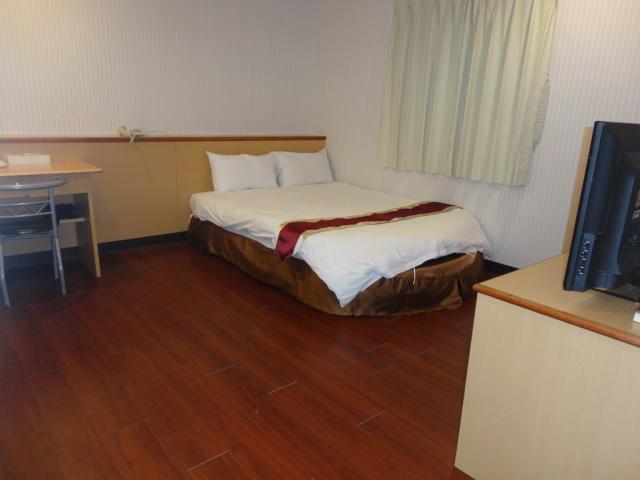 Yi Pin Yuan Hotel Tainan Bagian luar foto